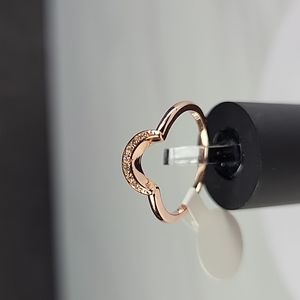 Rose tone Fragrant Jewels Crescent moon ring